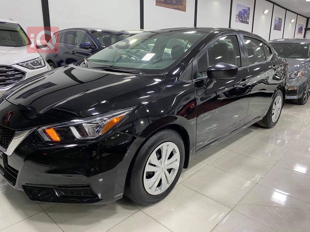 Nissan Versa